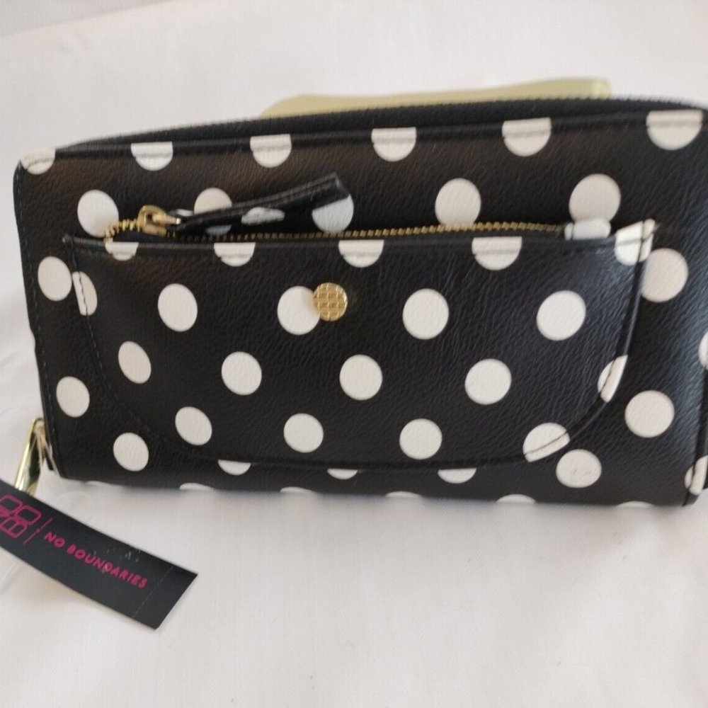Woman Wallet Black And White Dots One Size